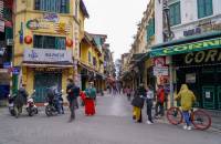 Quartiere Antico di Hanoi - Guida alle 36 Vie e al Mercato Đồng Xuân
