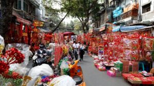 Quartiere Antico di Hanoi – Guida alle 36 Vie e al Mercato Đồng Xuân